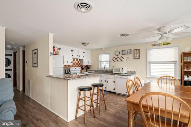 109 E 28TH ST, Long Beach Township, NJ 08008