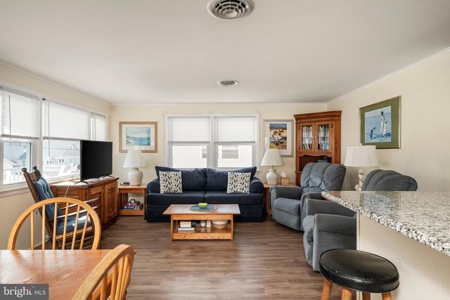 109 E 28TH ST, Long Beach Township, NJ 08008
