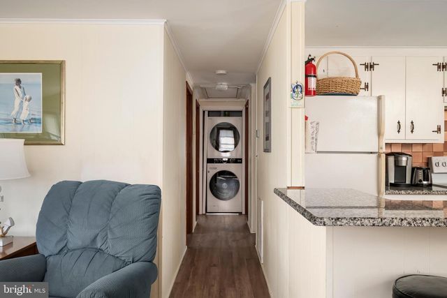 109 E 28TH ST, Long Beach Township, NJ 08008