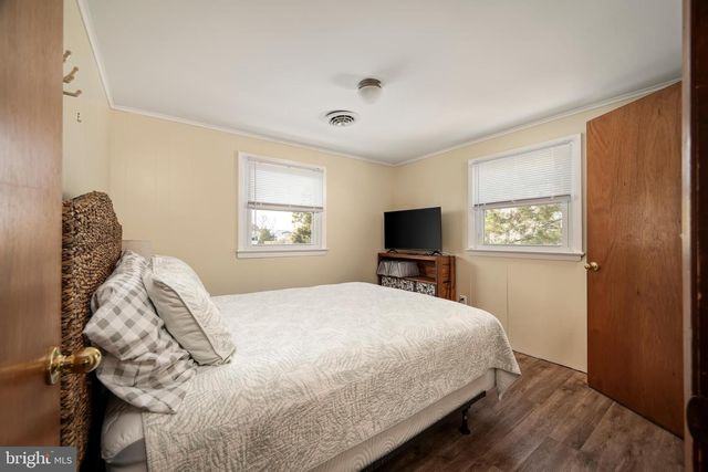 109 E 28TH ST, Long Beach Township, NJ 08008