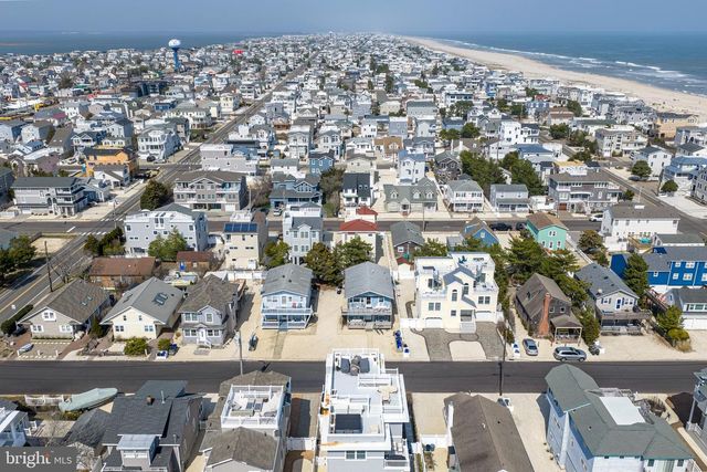 109 E 28TH ST, Long Beach Township, NJ 08008