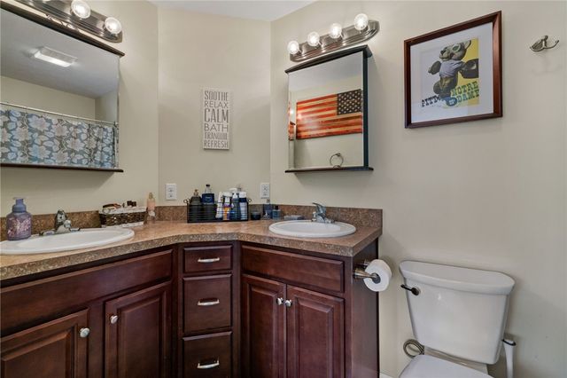 372 Cherokee Dr, Chippewa Twp, PA 15010