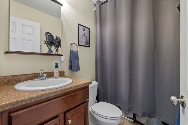 372 Cherokee Dr, Chippewa Twp, PA 15010