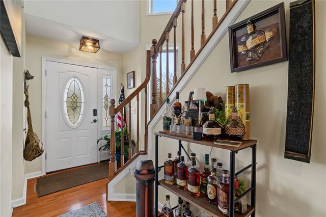 372 Cherokee Dr, Chippewa Twp, PA 15010