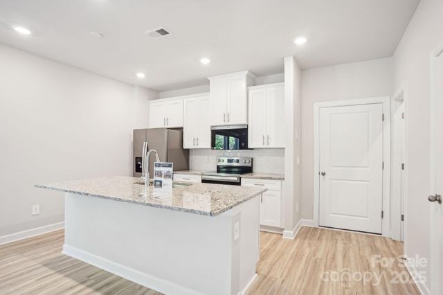 105 Ciara Place A, Mooresville, NC 28117