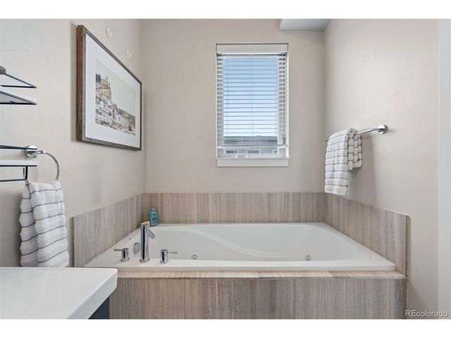 2933 Umatilla St, Denver, CO 80211