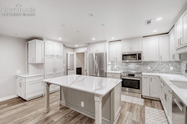 555 N Verbena Drive, Pueblo, CO 81007