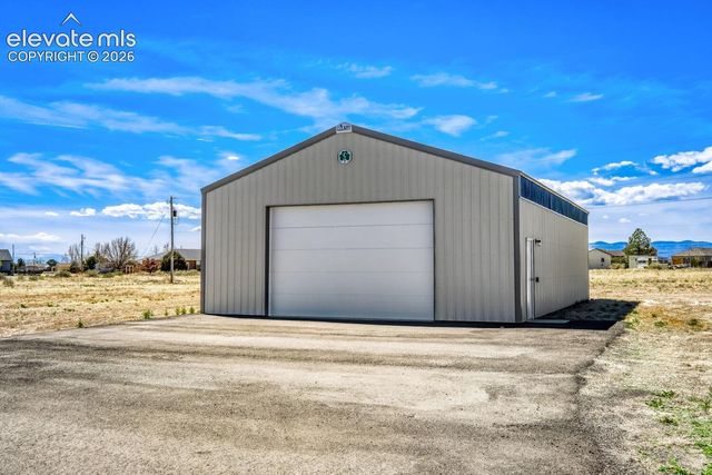 555 N Verbena Drive, Pueblo, CO 81007