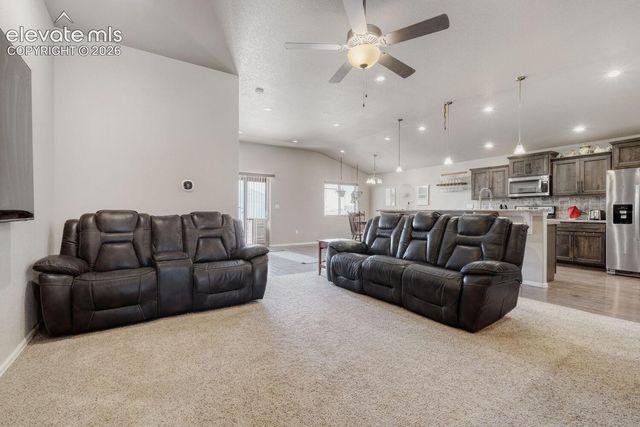 555 N Verbena Drive, Pueblo, CO 81007