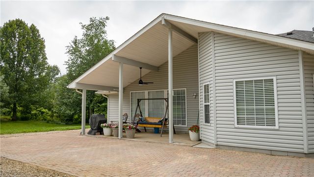 82 Magrath Drive, Bella Vista, AR 72715