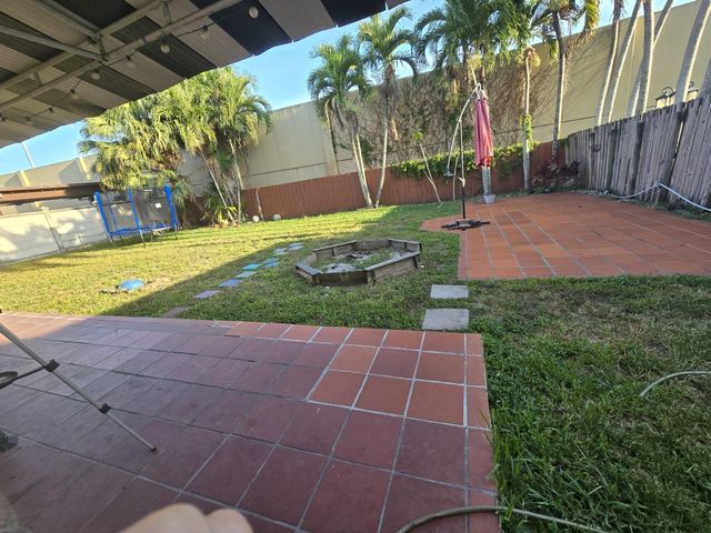 8908 NW 187th Street, Hialeah, FL 33018