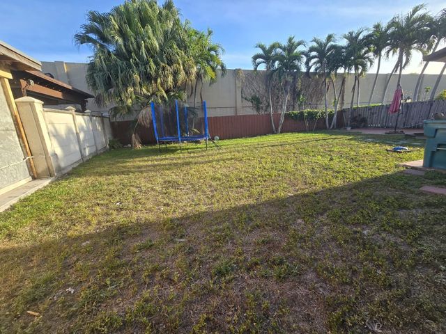 8908 NW 187th Street, Hialeah, FL 33018