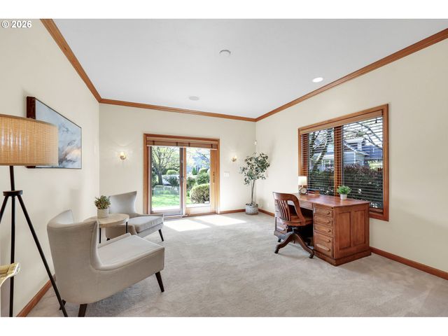2899 RIVERWALK Loop, Eugene, OR 97401