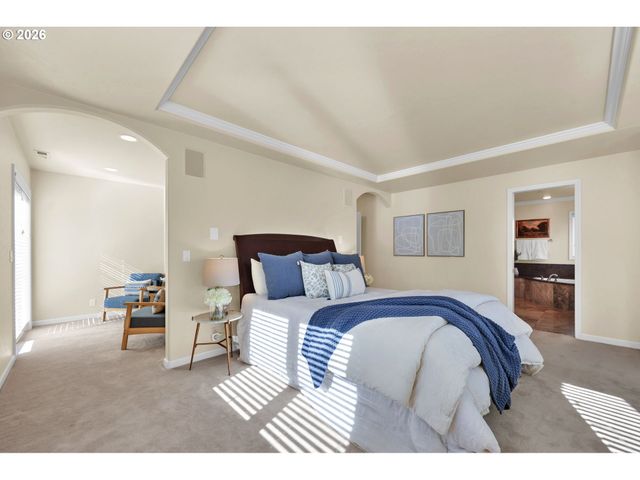 2899 RIVERWALK Loop, Eugene, OR 97401