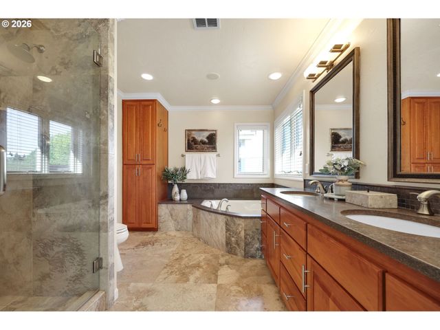 2899 RIVERWALK Loop, Eugene, OR 97401