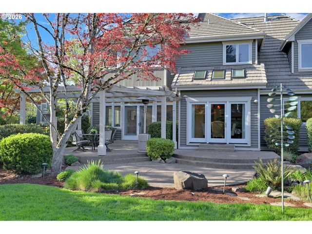 2899 RIVERWALK Loop, Eugene, OR 97401