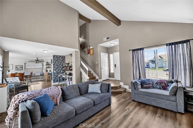 39055 Via Las Sintras, Murrieta, CA 92562