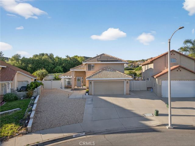 39055 Via Las Sintras, Murrieta, CA 92562