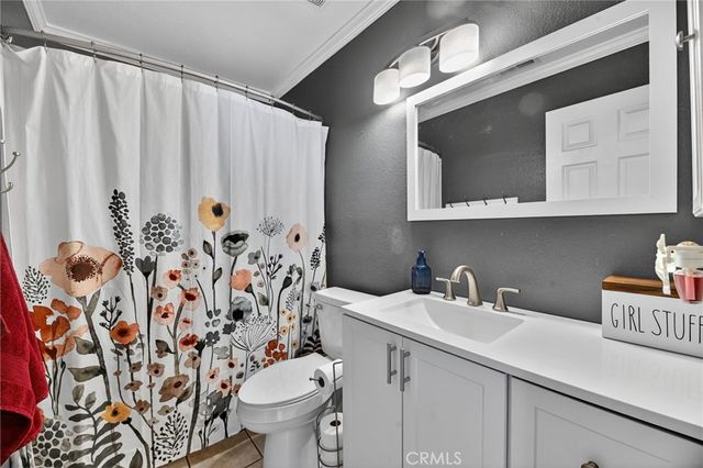 39055 Via Las Sintras, Murrieta, CA 92562