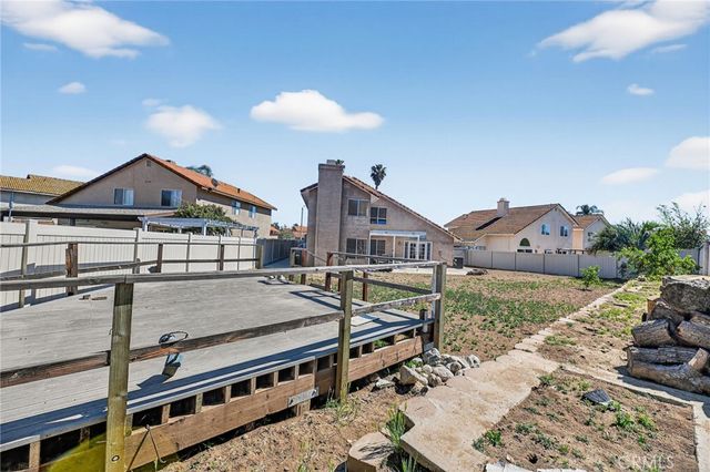 39055 Via Las Sintras, Murrieta, CA 92562