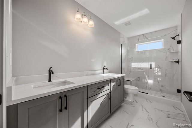 19840 Tranquility Drive, Macomb, MI 48042