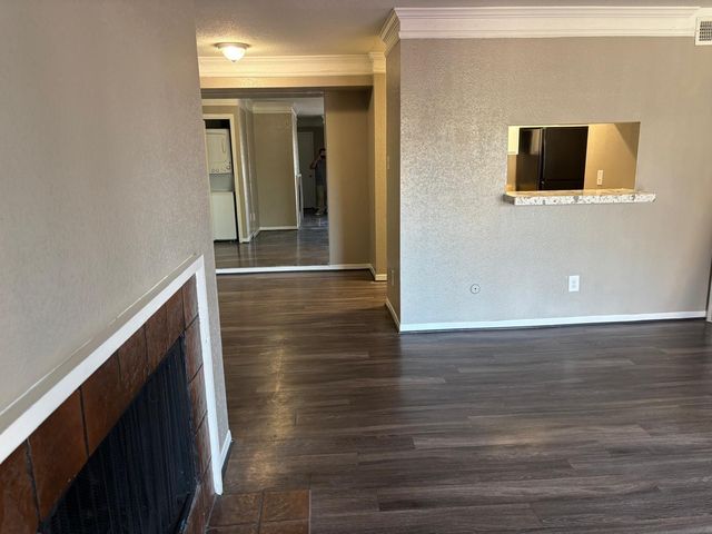 9350 Country Creek Drive 31, Houston, TX 77036
