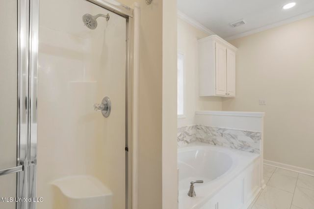 119 Middle Field Drive, Canton, MS 39046