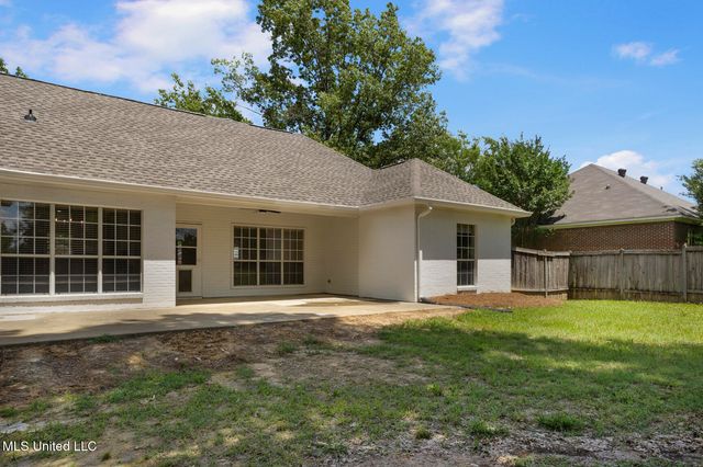 119 Middle Field Drive, Canton, MS 39046
