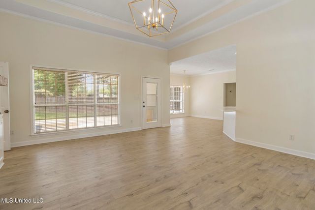 119 Middle Field Drive, Canton, MS 39046