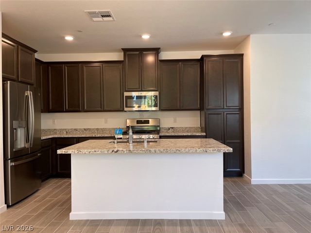 965 Nevada State Drive 22104, Henderson, NV 89002