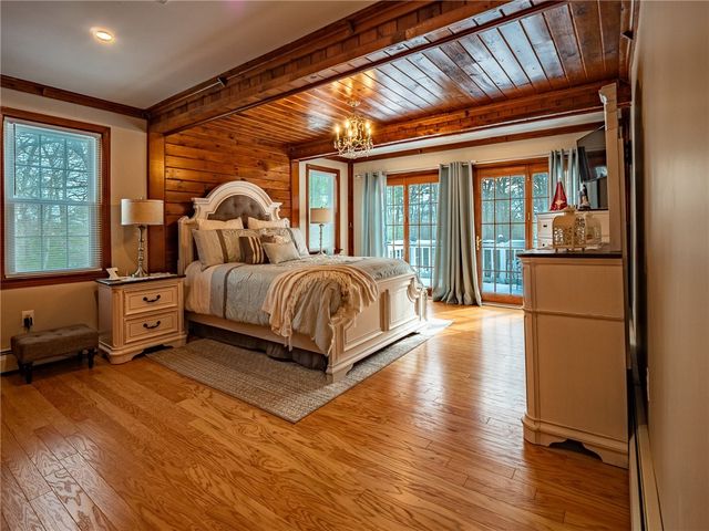 20 Whitney Lane, Burrillville, RI 02858