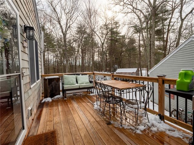 20 Whitney Lane, Burrillville, RI 02858