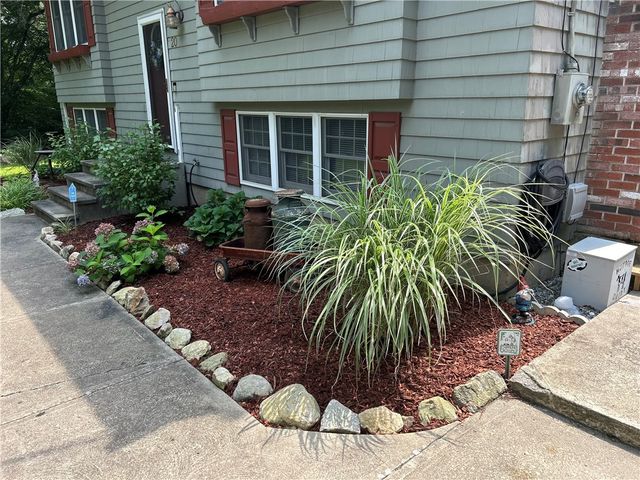 20 Whitney Lane, Burrillville, RI 02858