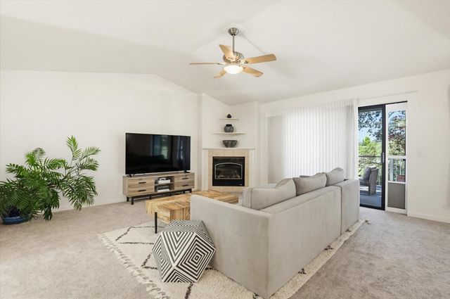 12462 Lake Wildwood Dr, Penn Valley, CA 95946