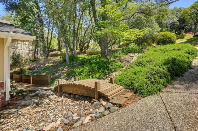 12462 Lake Wildwood Dr, Penn Valley, CA 95946