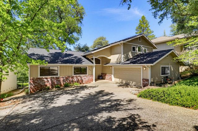 12462 Lake Wildwood Dr, Penn Valley, CA 95946