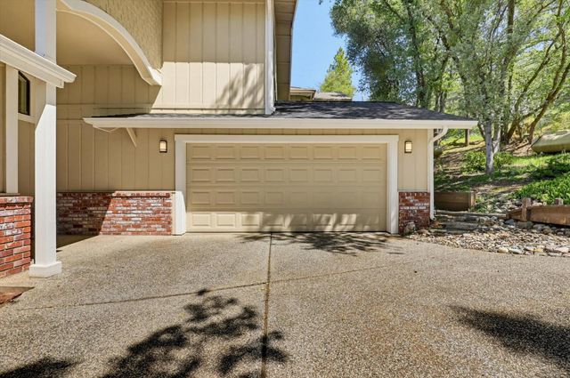 12462 Lake Wildwood Dr, Penn Valley, CA 95946