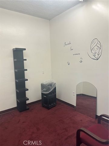 5003 Abbott Rd, Lynwood, CA 90262