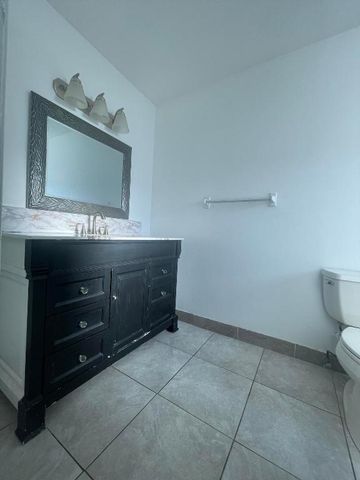 9569 Richmond Circle, Boca Raton, FL 33434