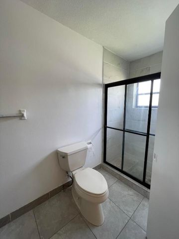 9569 Richmond Circle, Boca Raton, FL 33434