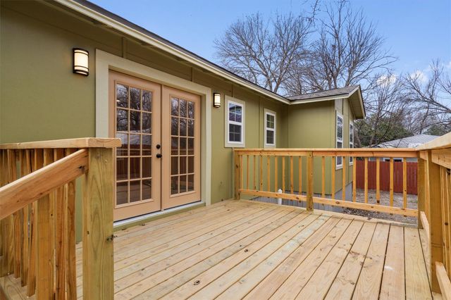 8801 Little Walnut DR, Austin, TX 78753