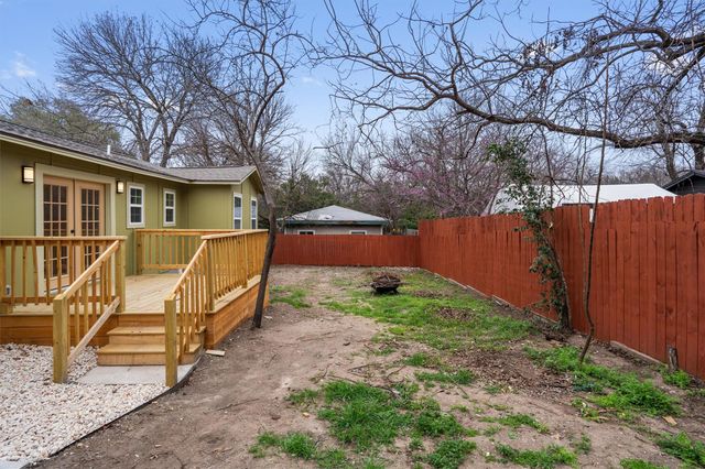 8801 Little Walnut DR, Austin, TX 78753