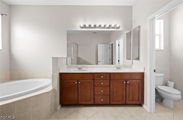 20592 Larino LOOP, Estero, FL 33928