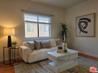 431 S Kingsley Drive 205, Los Angeles, CA 90020