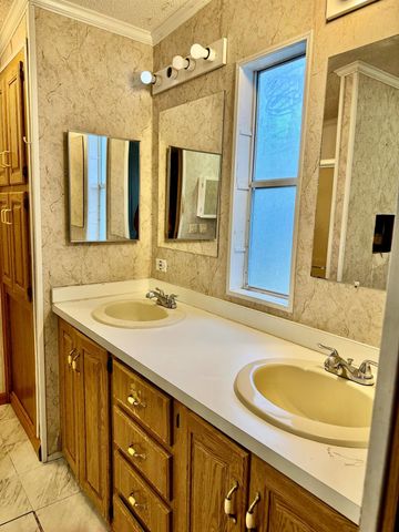 1092 Peach Street, Okeechobee, FL 34974