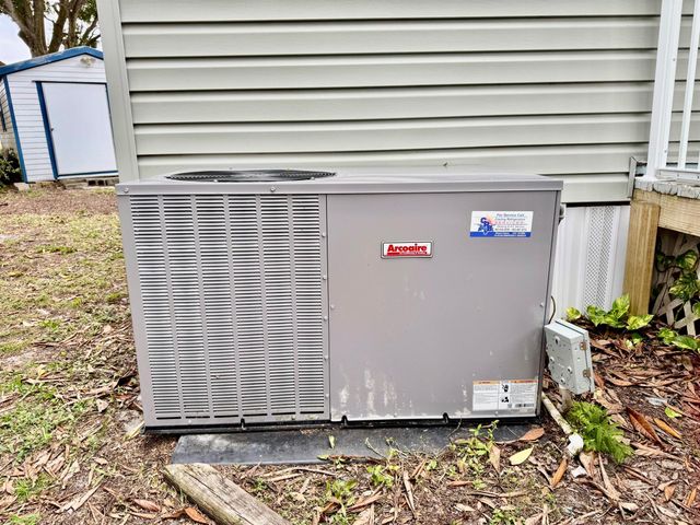 1092 Peach Street, Okeechobee, FL 34974