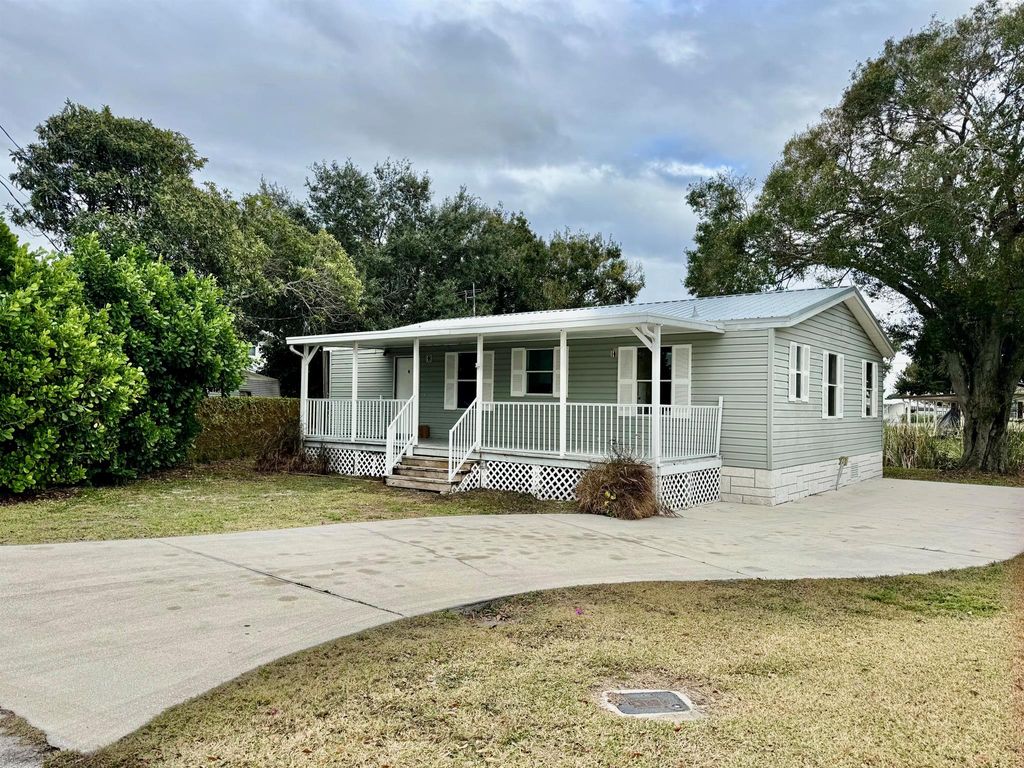 1092 Peach Street, Okeechobee, FL 34974