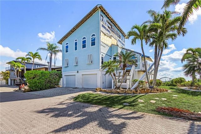 21401 Widgeon TER, Fort Myers Beach, FL 33931