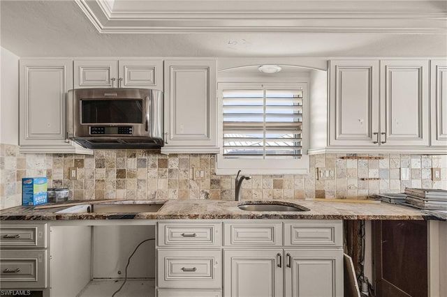 21401 Widgeon TER, Fort Myers Beach, FL 33931