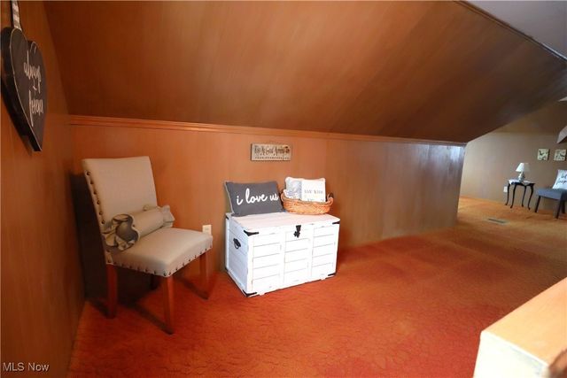 1344 Lander Road, Mayfield Heights, OH 44124